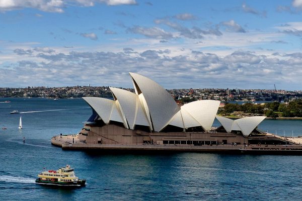 1200px-Sydney_Australia._(21339175489)